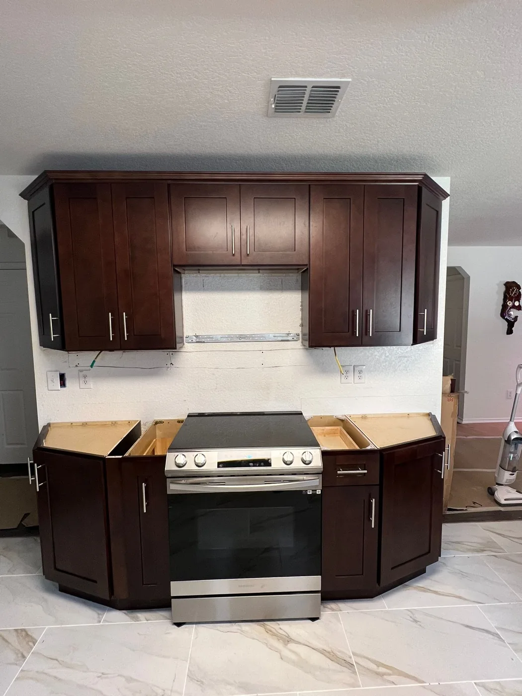 Solid-Wood Kitchen Cabinets in San Antonio